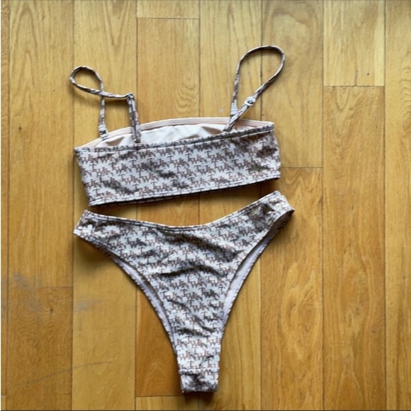 TWIIN Ego Bikini Bandeau Top V Cut Bottom Medium - Picture 7 of 10